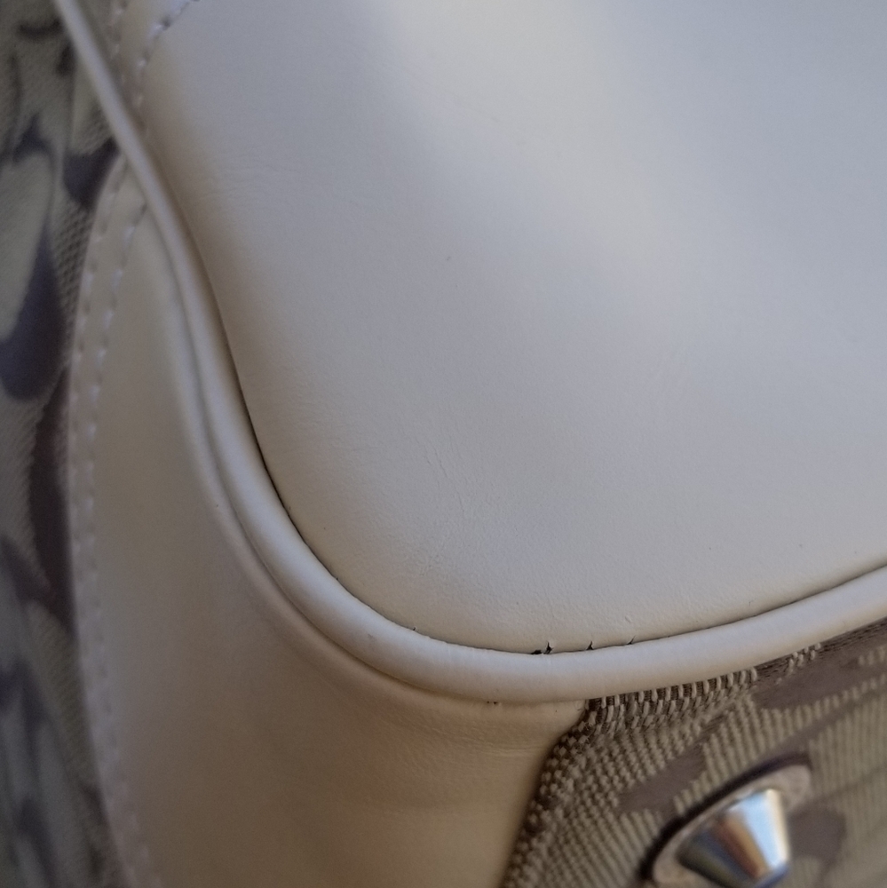 Bag - Picture 8 of 15